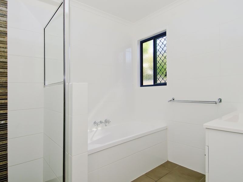 1 Hansford Road, Coombabah QLD 4216