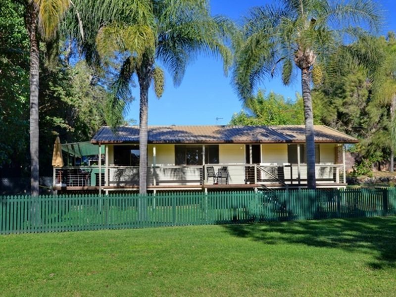 19 Babirra Street, Hope Island QLD 4212