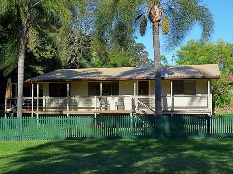 19 Babirra Street, Hope Island QLD 4212