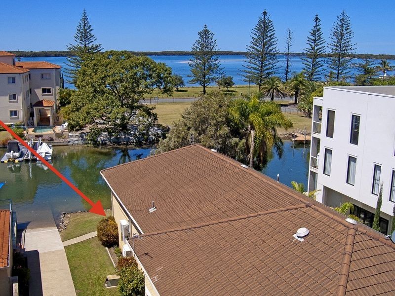 1/17 Madang Street, Runaway Bay QLD 4216