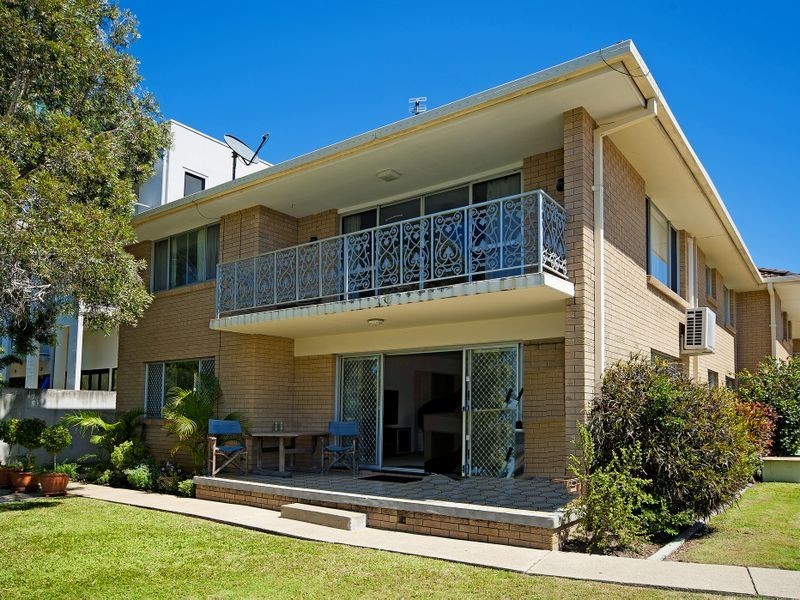 1/17 Madang Street, Runaway Bay QLD 4216