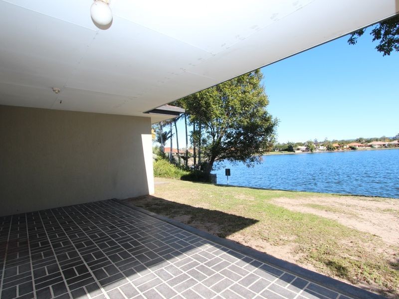 44 Burrendong Road, Coombabah QLD 4216