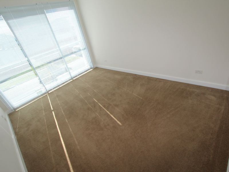 10 Quayside Drive, Helensvale QLD 4212