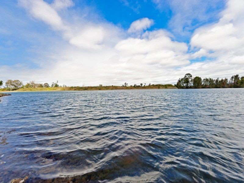 19 Pearl Beach Drive OYSTER COVE, Helensvale QLD 4212