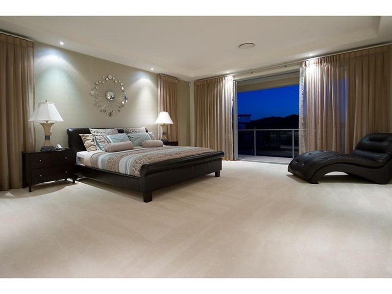 Sovereign Islands QLD 4216