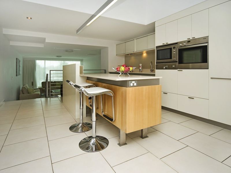 2109 Ephraim Island, Paradise Point QLD 4216
