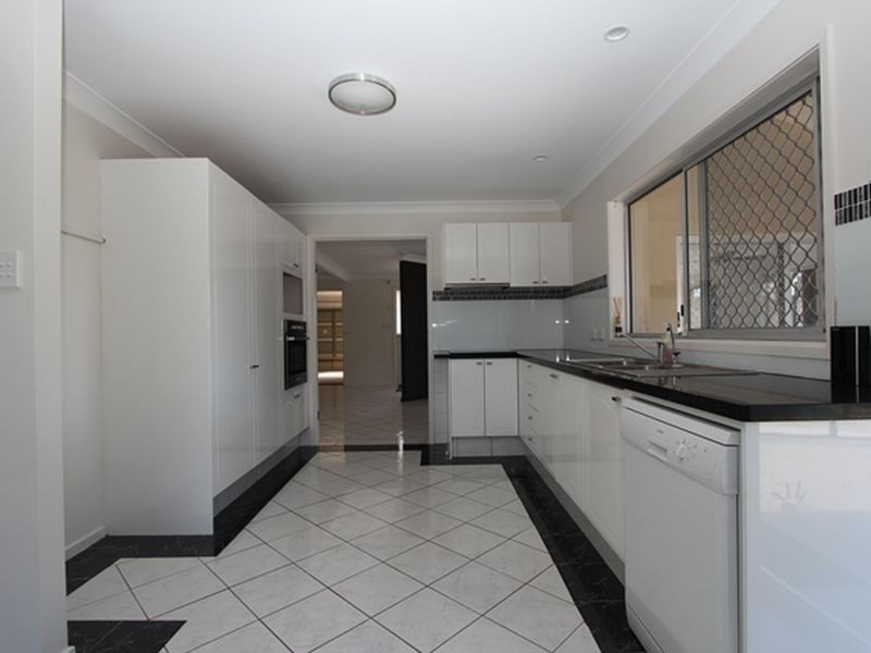 161 Bayview Street, Runaway Bay QLD 4216