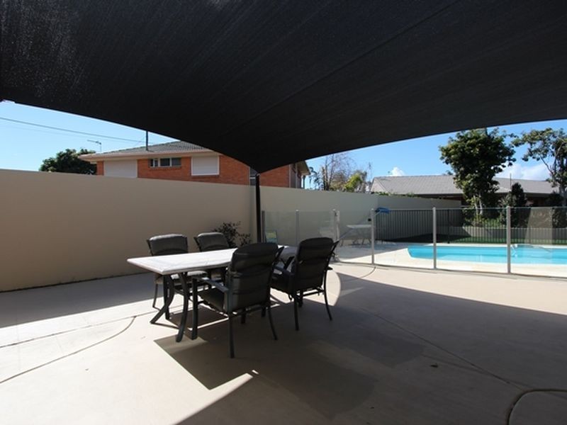 161 Bayview Street, Runaway Bay QLD 4216