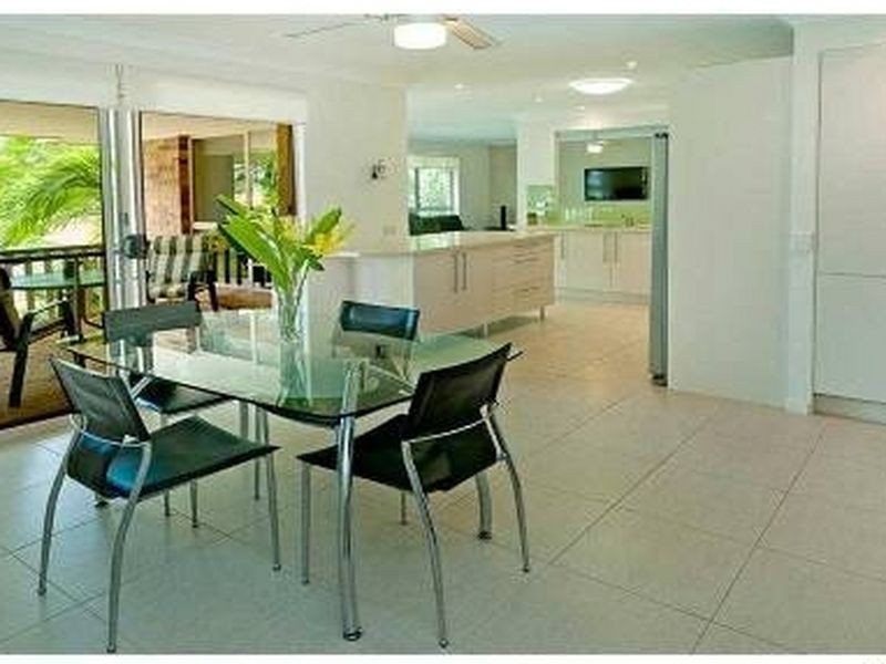 52 Babirra Street, Hope Island QLD 4212