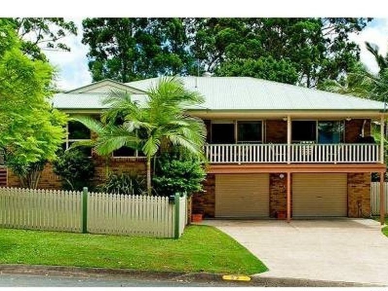 52 Babirra Street, Hope Island QLD 4212