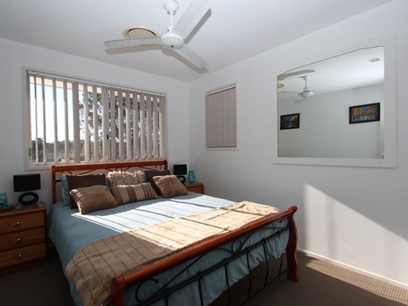 8 Buliti Street, Hope Island QLD 4212