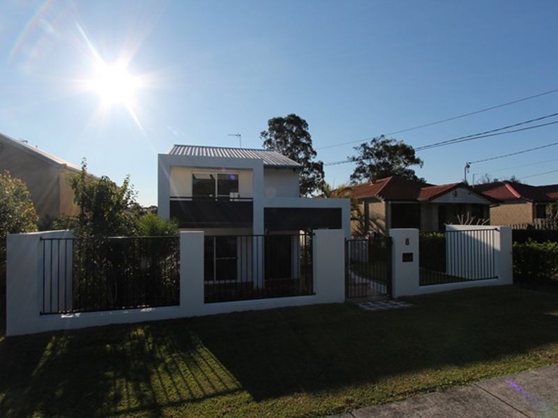 8 Buliti Street, Hope Island QLD 4212