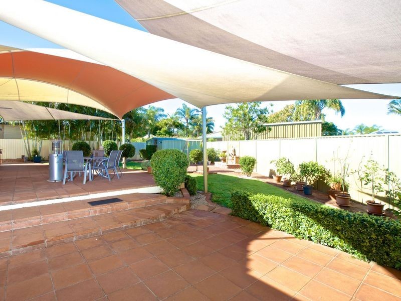 36 Sunbird Avenue, Paradise Point QLD 4216