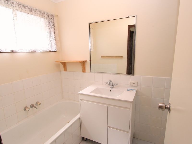 1/36 McMillan Street, Labrador QLD 4215