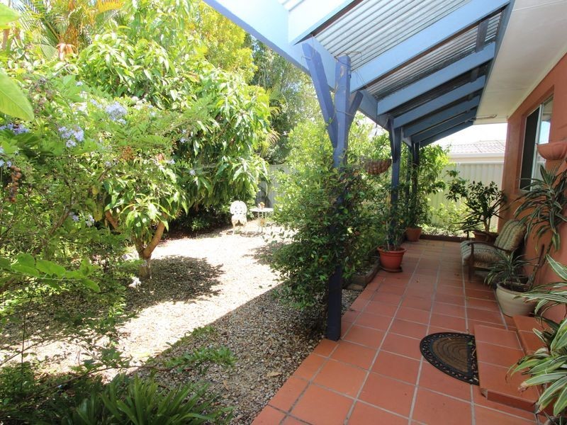 67 Jacaranda Avenue, Hollywell QLD 4216