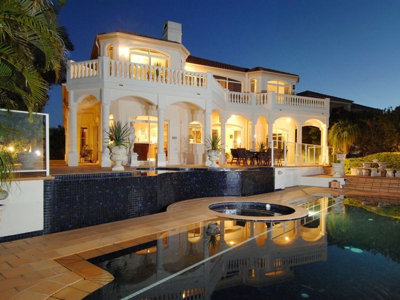 1009 Rosebank Way, Hope Island QLD 4212