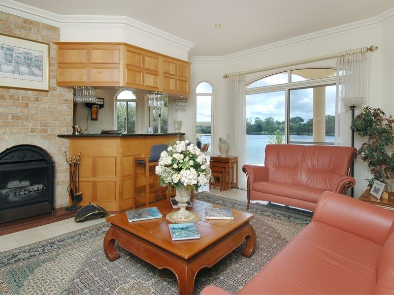 1009 Rosebank Way, Hope Island QLD 4212