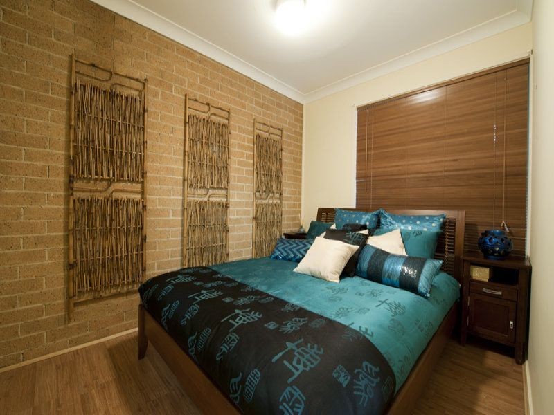 2/112 Oxley Drive, Paradise Point QLD 4216