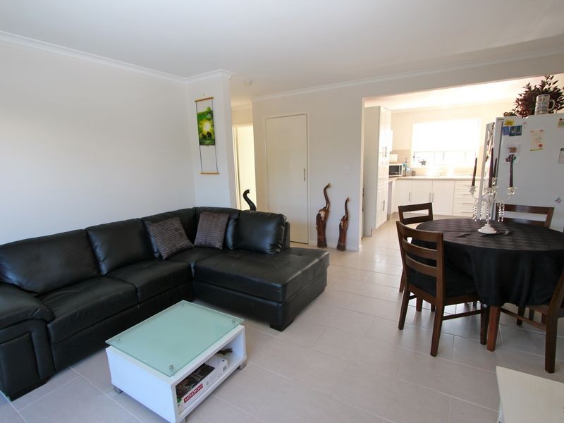 1/59 Errol Avenue, Paradise Point QLD 4216