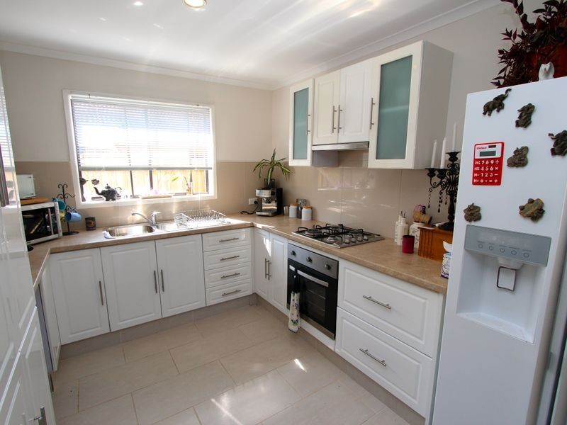 1/59 Errol Avenue, Paradise Point QLD 4216