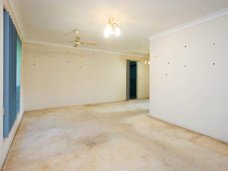 14 Okinya Street, Biggera Waters QLD 4216