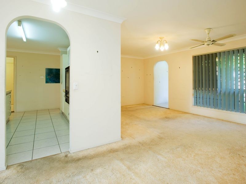 14 Okinya Street, Biggera Waters QLD 4216