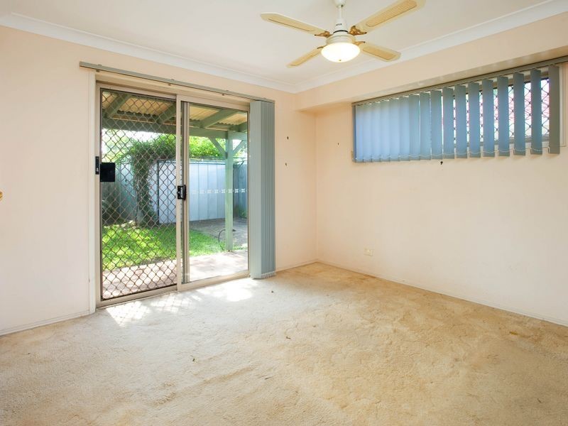 14 Okinya Street, Biggera Waters QLD 4216
