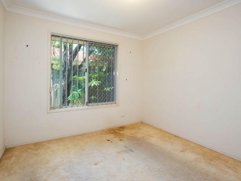 14 Okinya Street, Biggera Waters QLD 4216