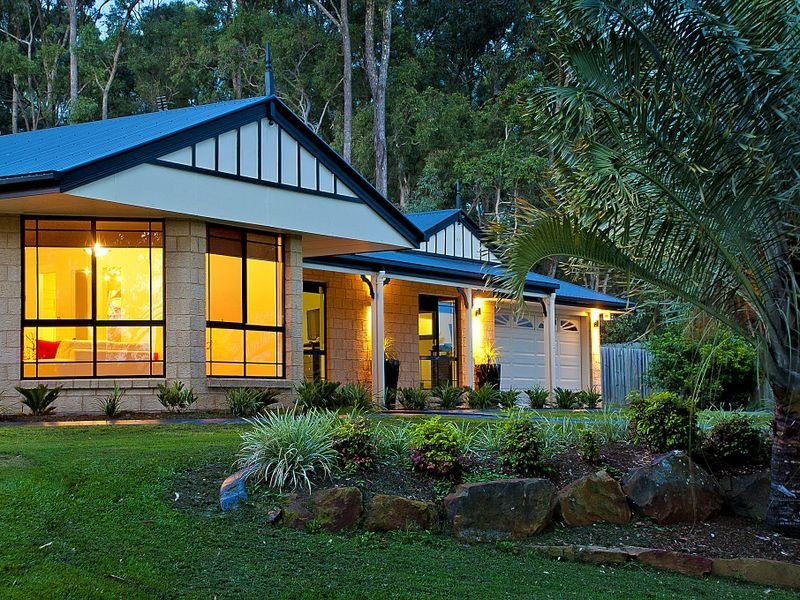 22 Eastern Court, Helensvale QLD 4212