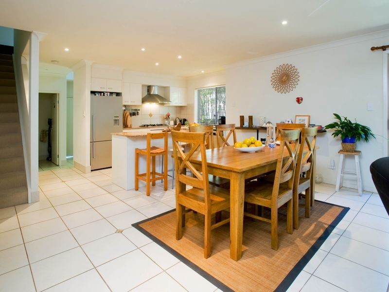 1/32 Ocean Street, Runaway Bay QLD 4216