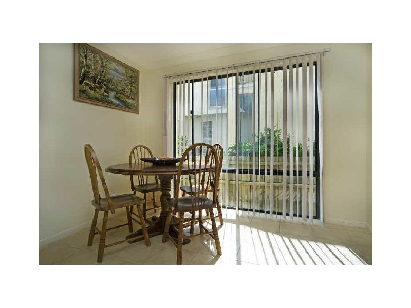 Paradise Point QLD 4216