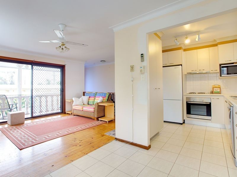 51 Jacaranda Avenue, Hollywell QLD 4216