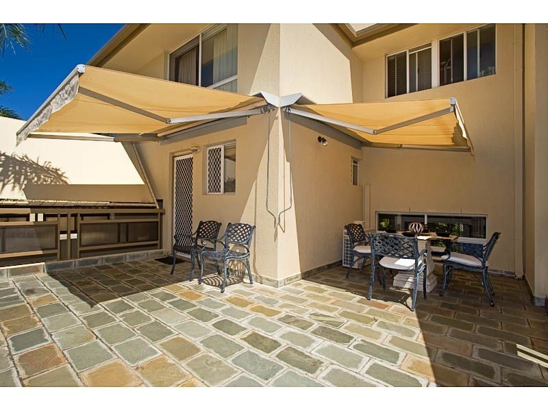 48/100 Morala Avenue, Runaway Bay QLD 4216