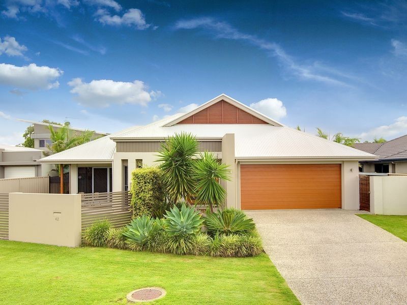 42 Southaven Drive, Helensvale QLD 4212