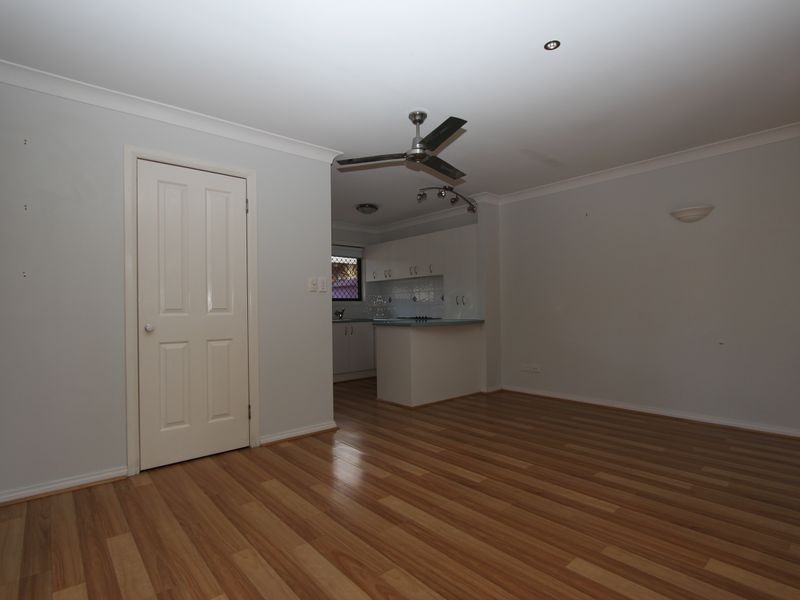 2/403 Bayview Street, Hollywell QLD 4216