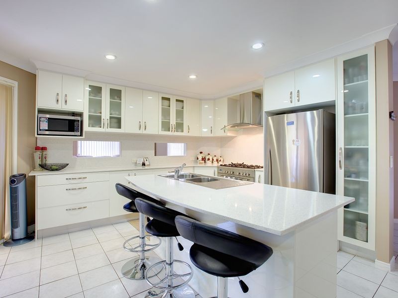 51 Hansford Rd, Coombabah QLD 4216