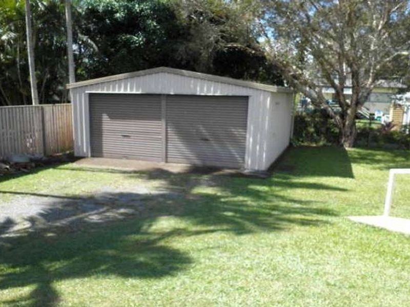 14 Crescent Avenue, Hope Island QLD 4212