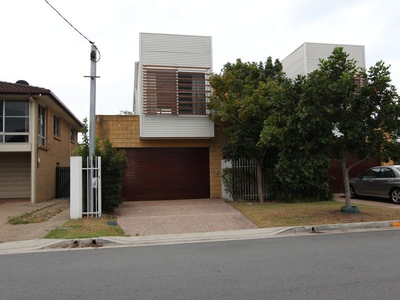 1/29 Nankeen Avenue, Paradise Point QLD 4216