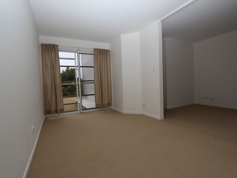 1/29 Nankeen Avenue, Paradise Point QLD 4216