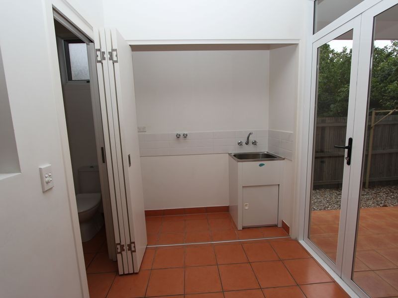 1/29 Nankeen Avenue, Paradise Point QLD 4216