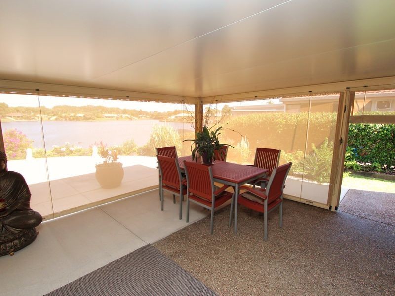 1/21 Kangaroo Avenue, Coombabah QLD 4216