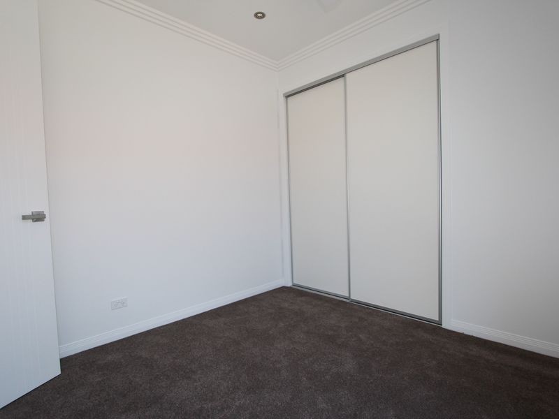 2/20 Compass Drive, Biggera Waters QLD 4216