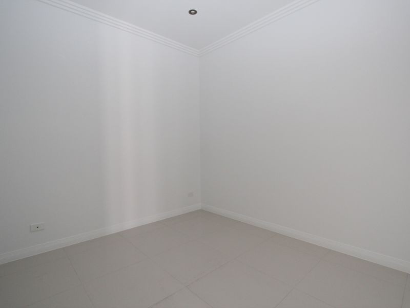 2/20 Compass Drive, Biggera Waters QLD 4216