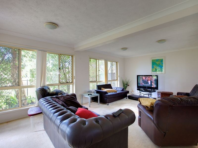 3 The Estuary, Coombabah QLD 4216