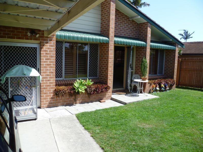 1/114 Oxley Drive, Paradise Point QLD 4216