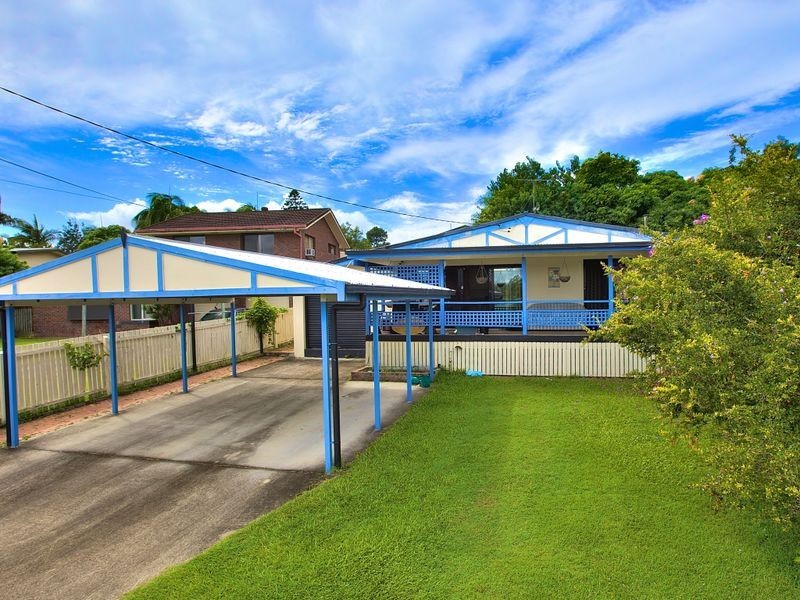5 Beeka Street, Labrador QLD 4215