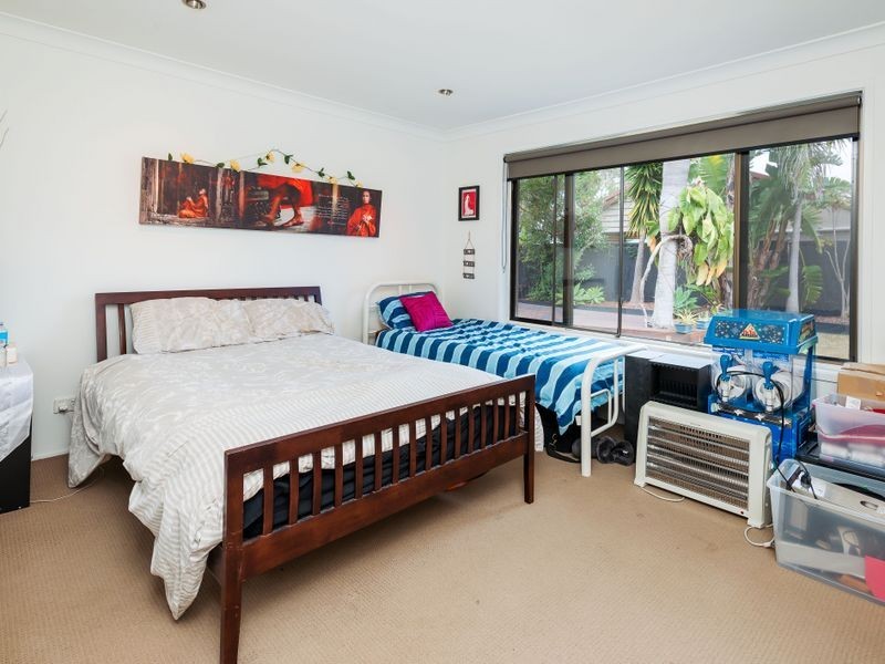 53 Hansford Road, Coombabah QLD 4216