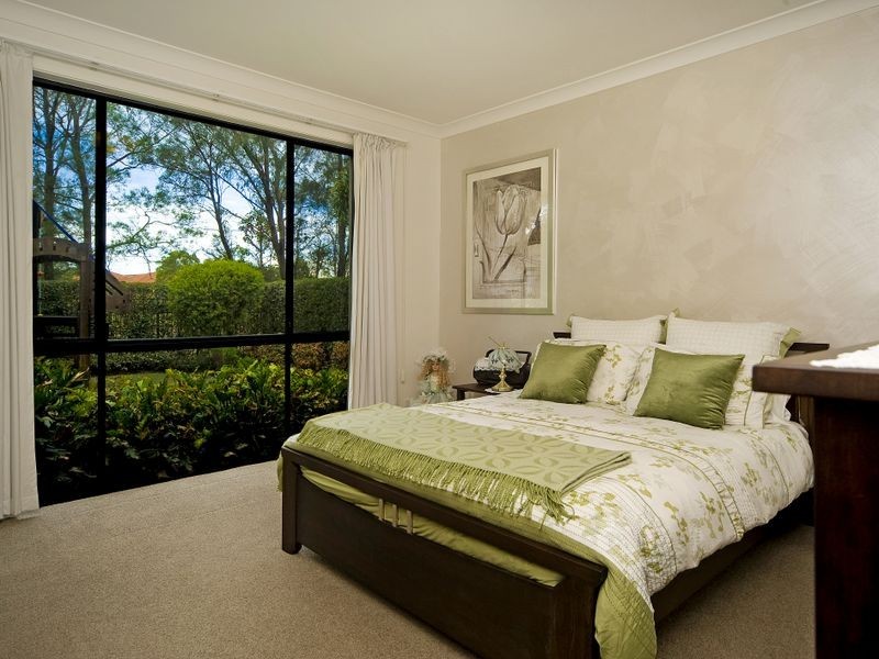 3182 Riverleigh Drive, Hope Island QLD 4212