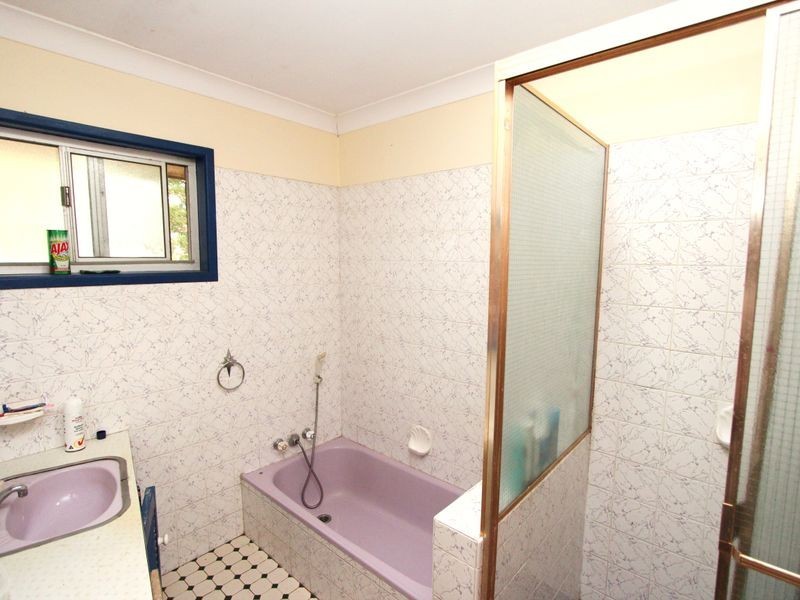 21 Dunnes Avenue, Hope Island QLD 4212