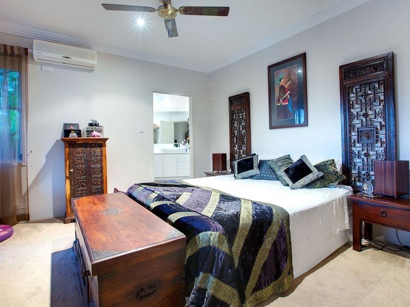 1033 Rosebank Way, Hope Island QLD 4212